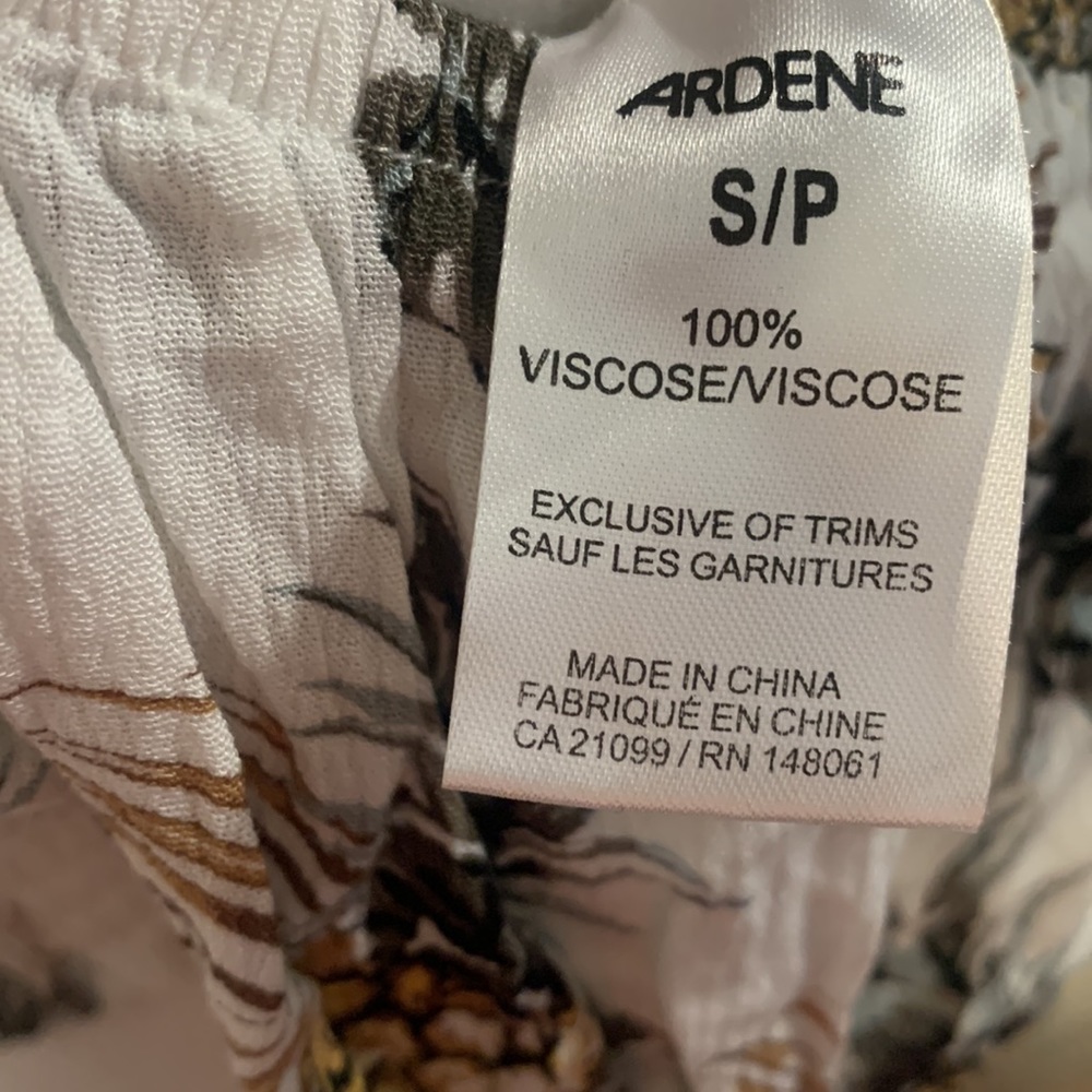 Ardene Outfit Size S and L - Picture 10 of 10